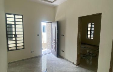 Exclusive 5 Bedroom fully detached with bq