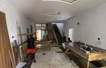 4 Bedroom fully detached duplex with Bq