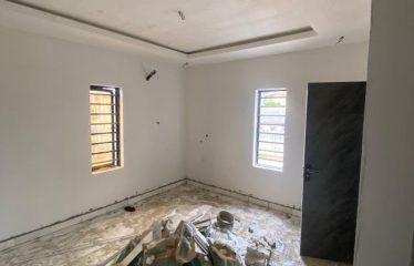 4 Bedroom semi detached with bq and home office