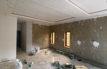 4 Bedroom semi detached with bq and home office