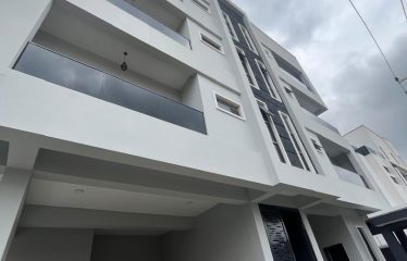 Exclusive 4 bedroom massionette with BQ