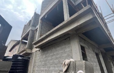 Exclusive 4 bedroom detached duplex with bq