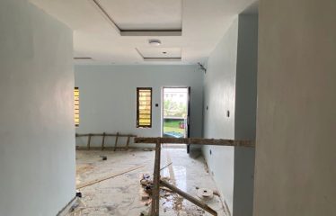 Stylish 5 Bedroom duplex with bq (2 units)