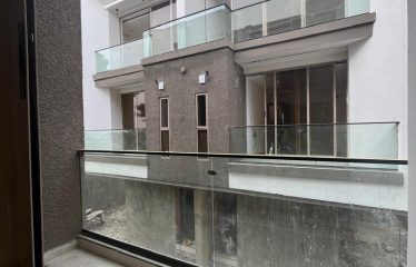 Luxury 4 bedroom Terrace Duplex with Bq