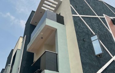 Modern 4 Bedroom Terrace Duplex with bq