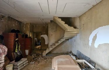 2 units 5 bedroom semi detached with bq