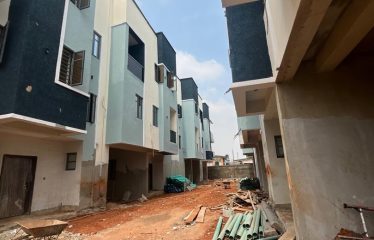 Modern 4 Bedroom Terrace Duplex with bq